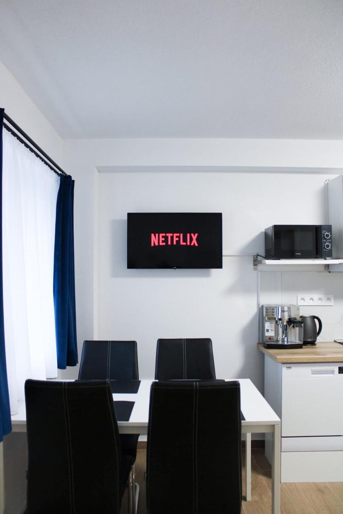 Apartamento Lyly - Free Parking, Near The Metro