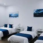 Lyly Apartment - Free Parking, Near The Metro