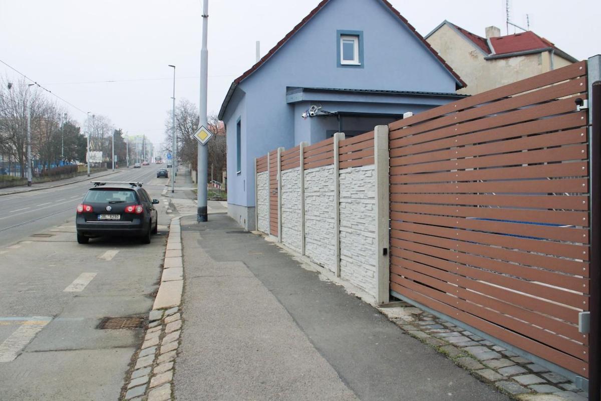 Lyly - Free Parking, Near The Metro Appartamento